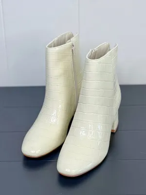 [Chinese Laundry] Davinna Glas Croc-Cream