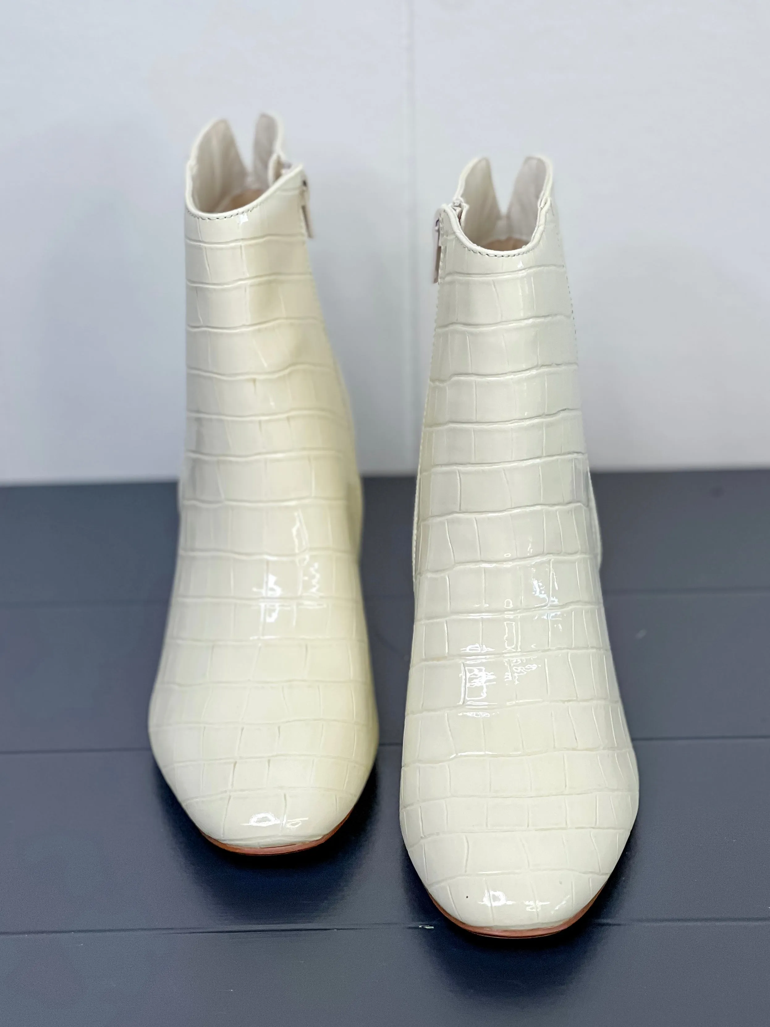 [Chinese Laundry] Davinna Glas Croc-Cream