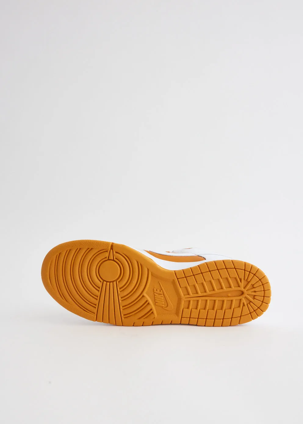 Dunk Low 'Reverse Curry' Sneakers