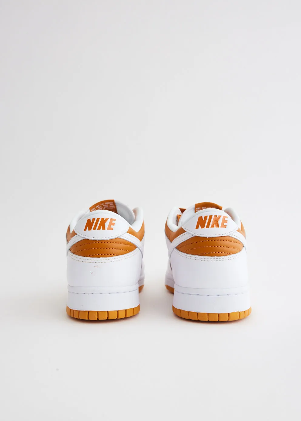 Dunk Low 'Reverse Curry' Sneakers