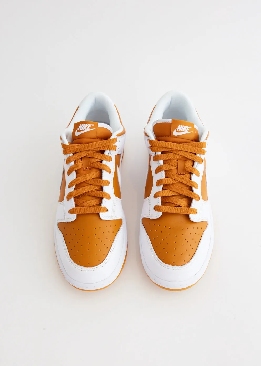 Dunk Low 'Reverse Curry' Sneakers