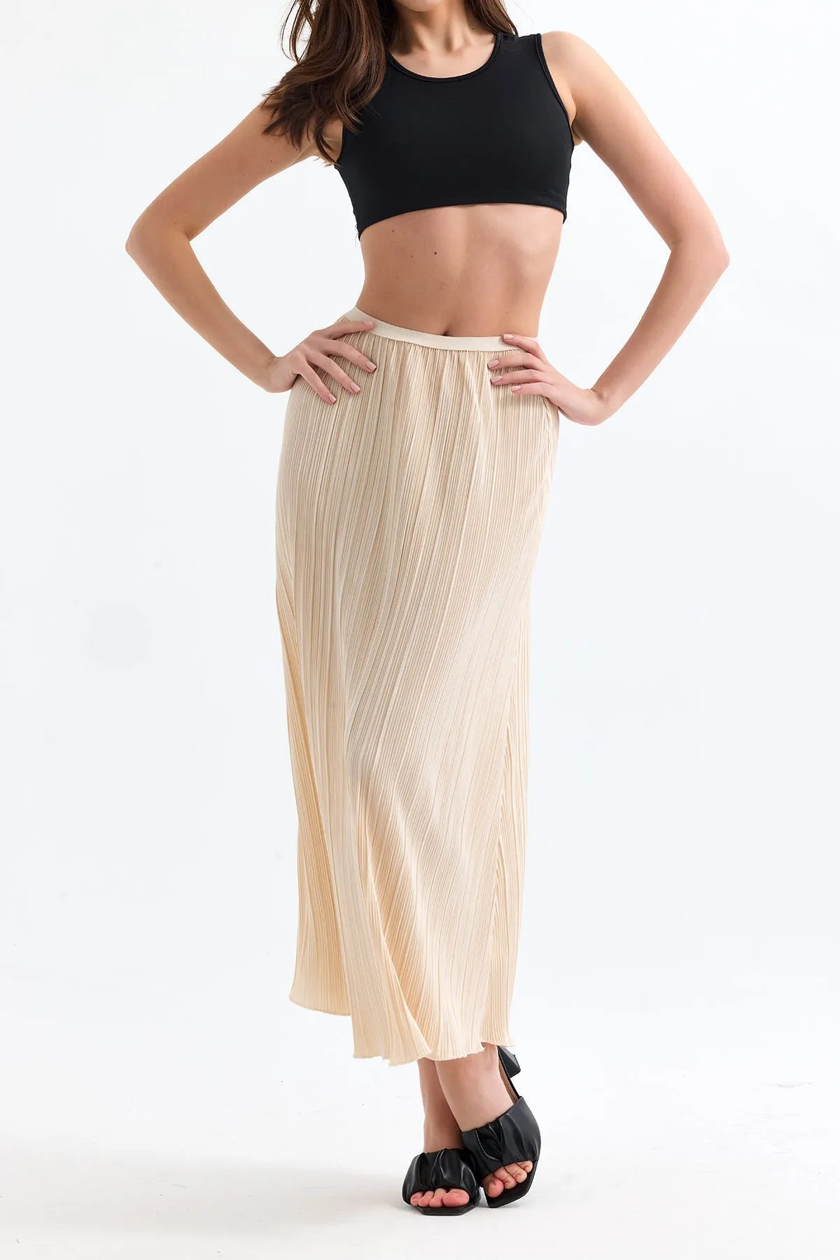 Elegant Pleat Midi Skirt in Soft Beige