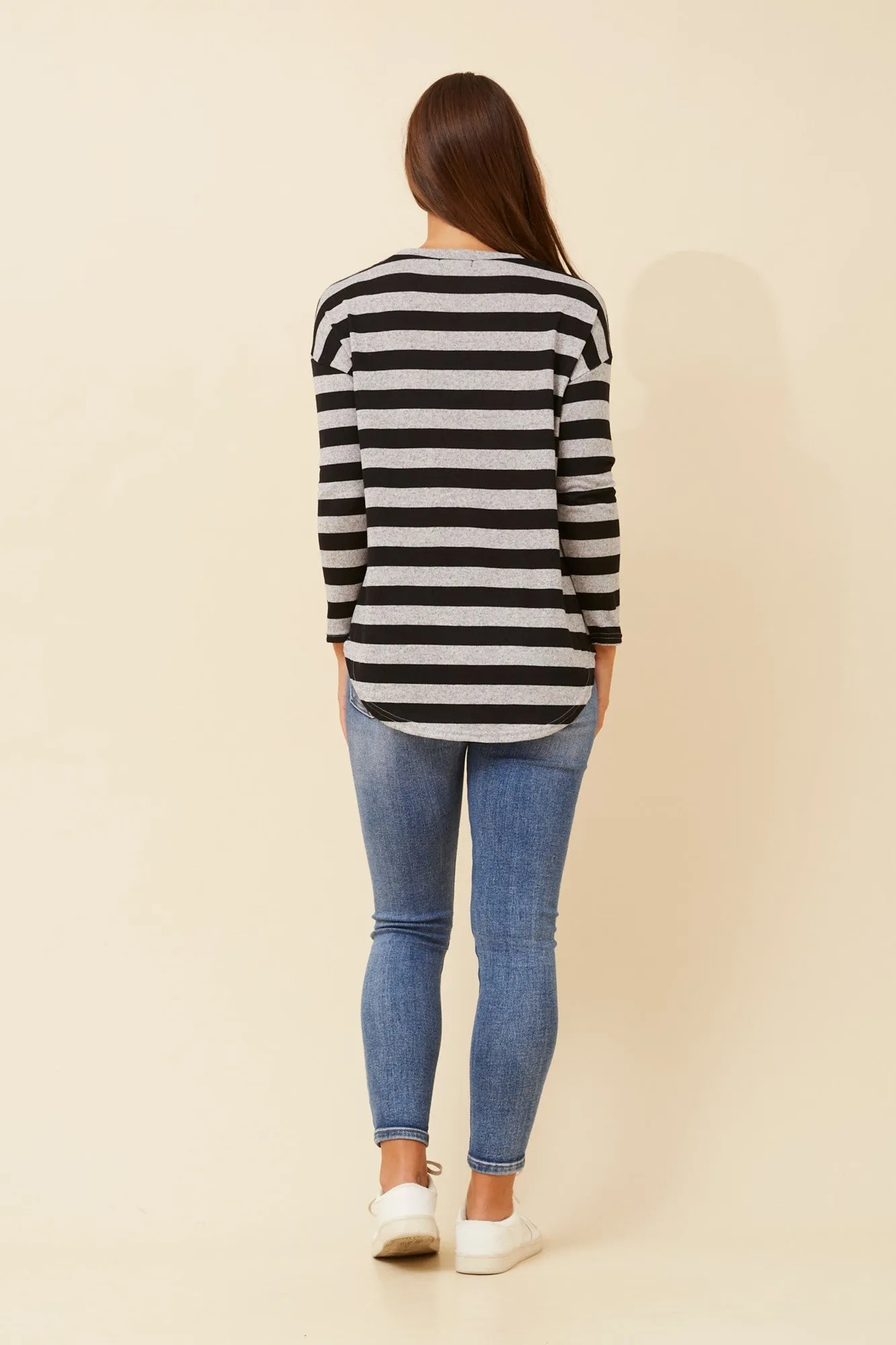 EVA SEQUIN STAR TOP
