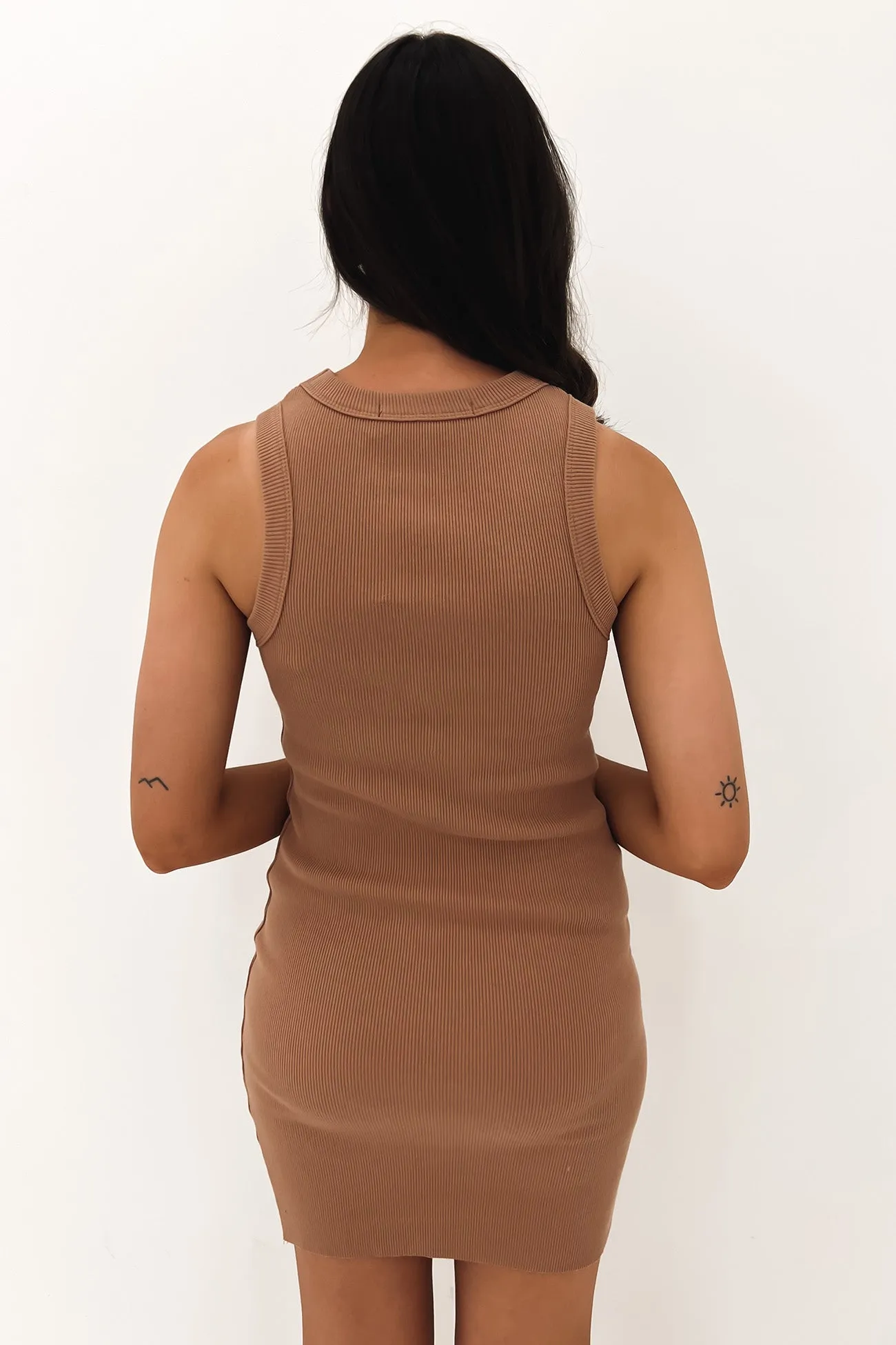 Frida Dress Tan