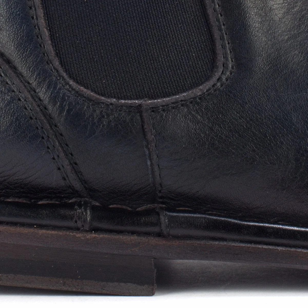 HAND 10 – Chelsea ankle boots