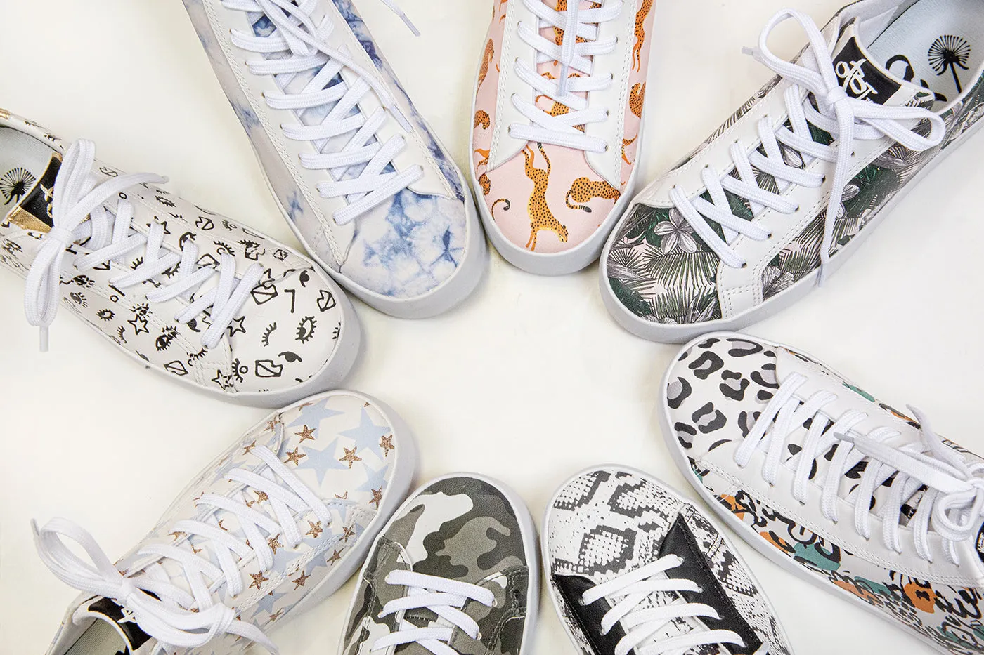 HOLOGRAM in SNAKE PRINT Sneakers