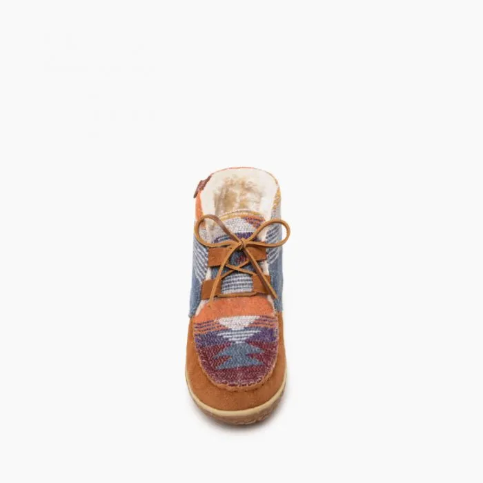 Minnetonka Moccasin Women's "Torrey" - Brown