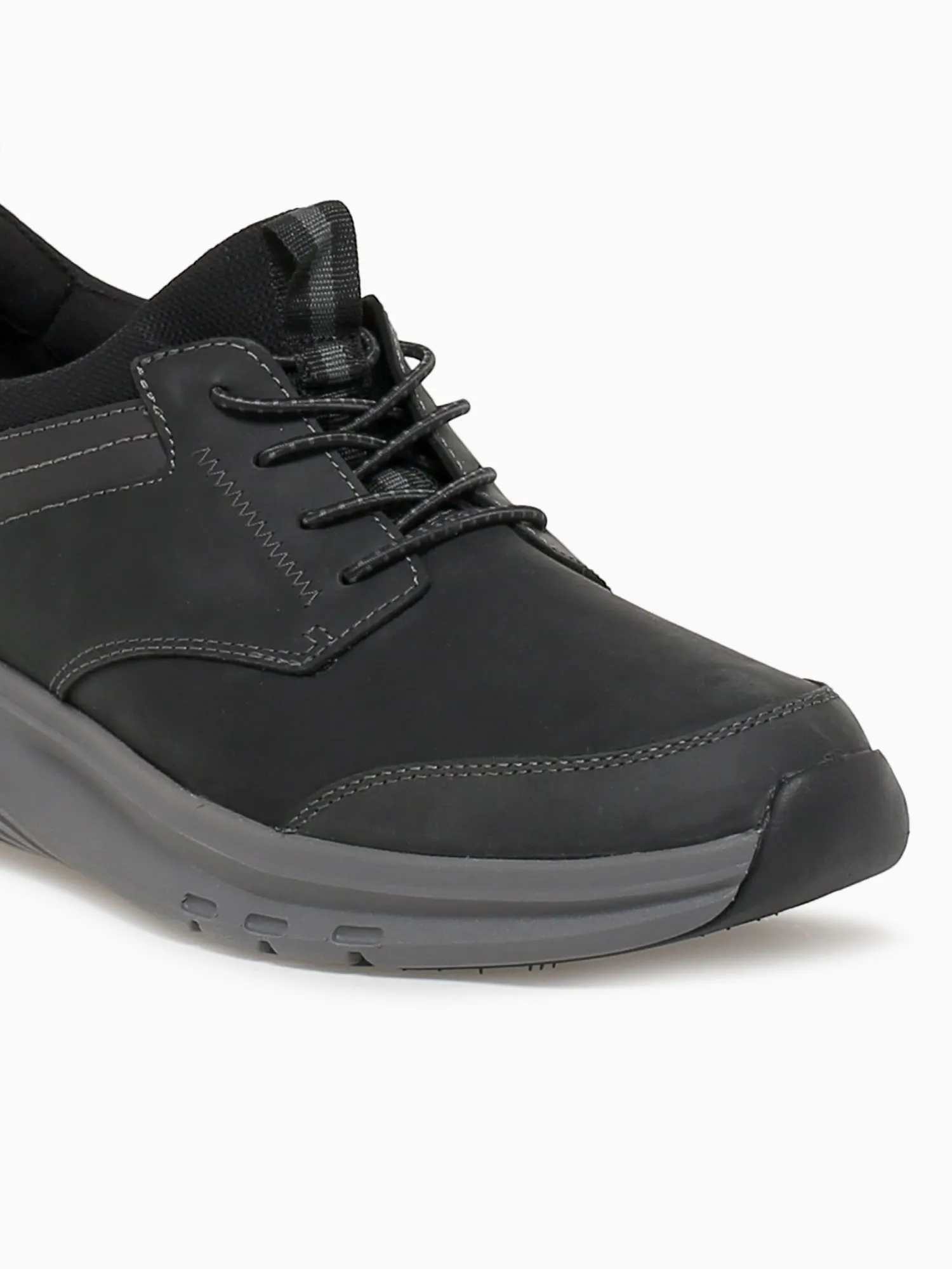 Motion Trek Ez Black Leather
