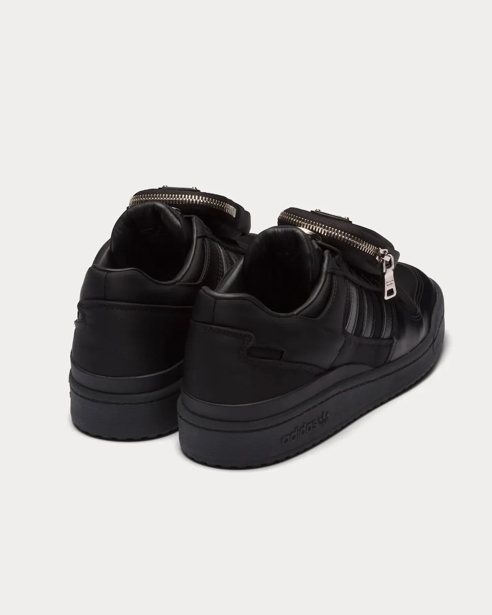 Re-Nylon Forum Black Low Top Sneakers