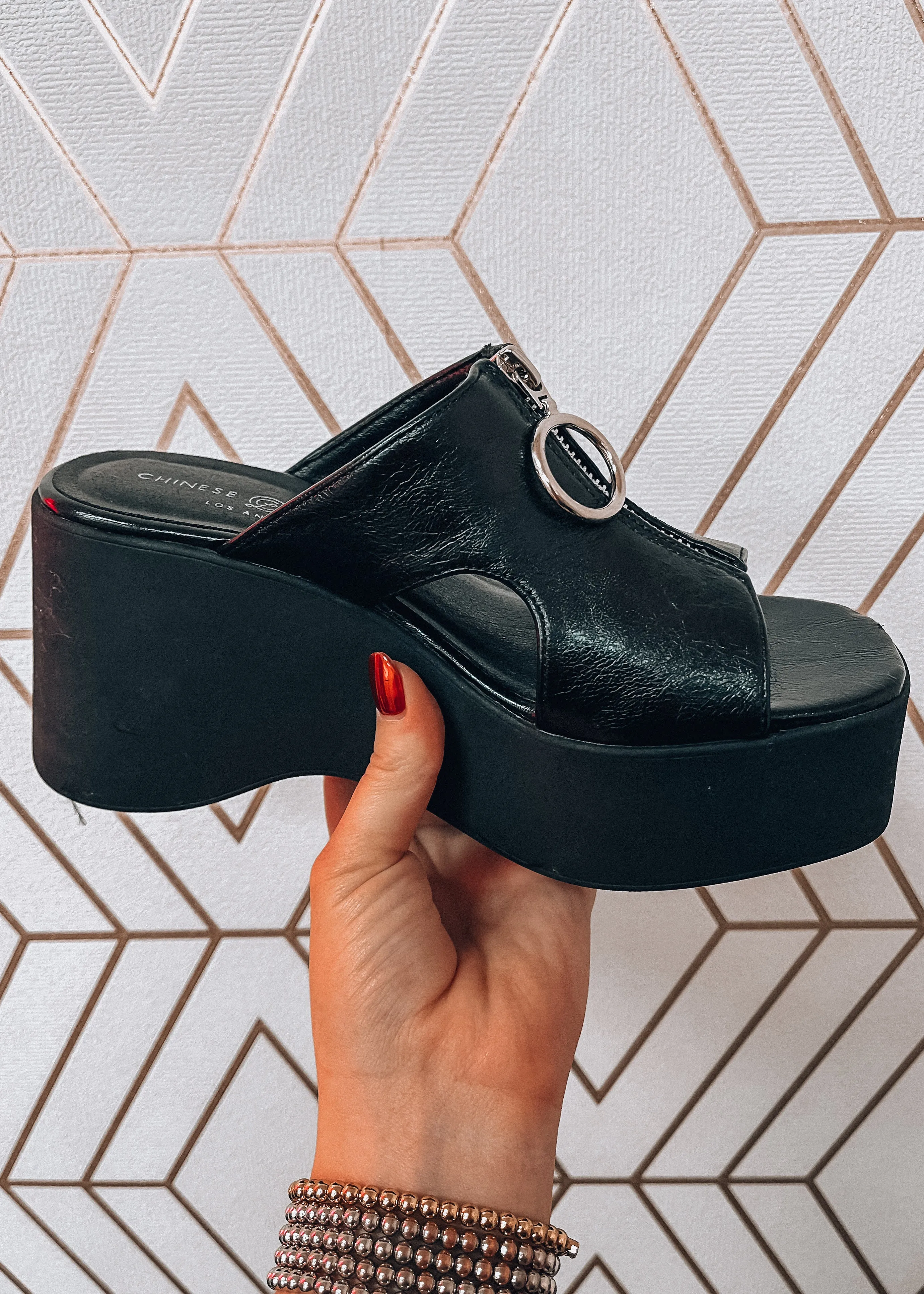 Taysha Black Platform Sandal